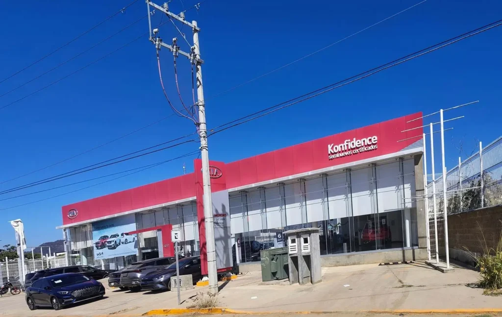 kia_sc_plaza_del_valle_portada_2