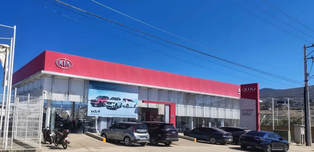 kia_sc_plaza_del_valle_portada_3