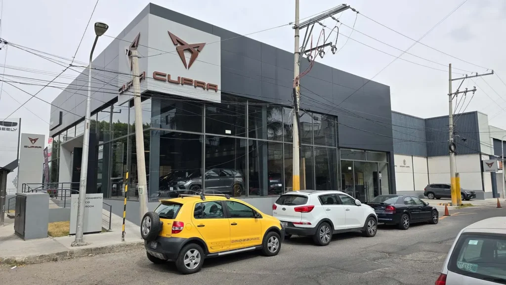 cupra_garage_serdan_portada_5