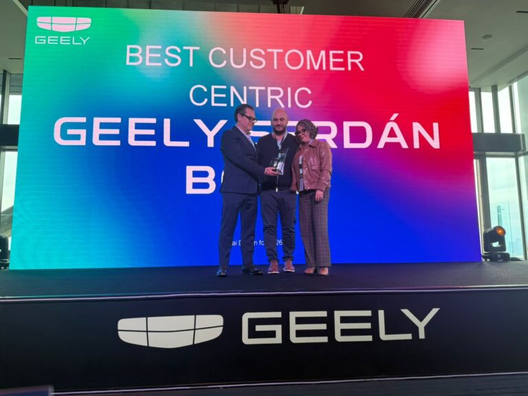 Geely Serdán recibe reconocimiento nacional como Best Customer Centric.