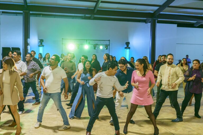 Grupo Bonn celebra la comida navideña 2025 con colaboradores en Oaxaca, Puebla y Tehuacán.